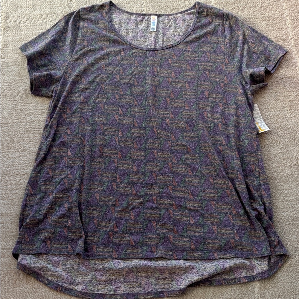 NWT 3XL Lularoe Classic T